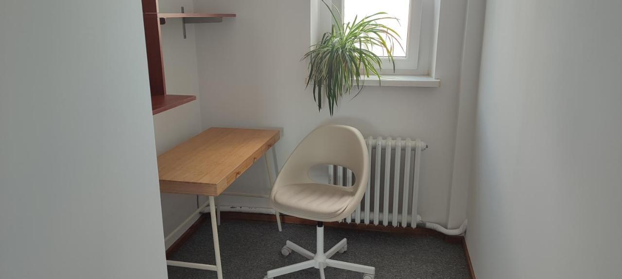 Danube Riverside Apartment With Quite Workplace Bratislava Exteriör bild